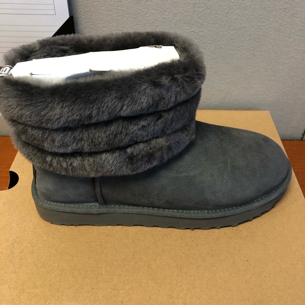 Gray Ugg’s